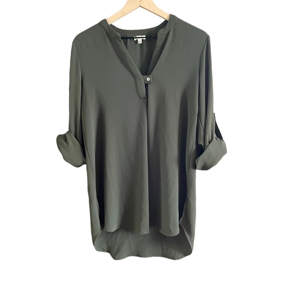 Lily White Olive Green Roll Tab Sleeve Blouse Medium